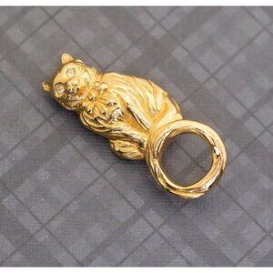 Vintage Hoop Cat Gold Tone Brooch by Avon, G33